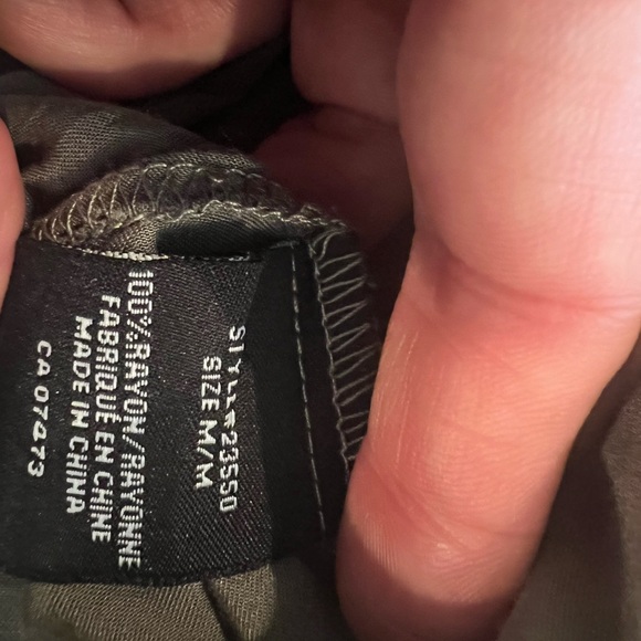 Army green, flowy and airy on. Tie up front, loose bottom to tuck or wear loose - Picture 5 of 6